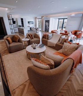 Hatta Villa | Hatta valley Farmstay & activities & families