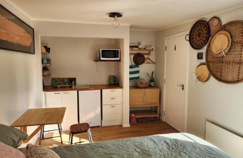 Waikanae Apartment | 'Haumoana' in Olde Beach.