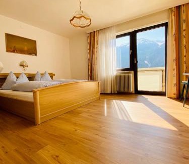 Trins Apartment | Haus Alpenrose