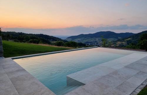Buehlertal House | Haus am Berg mit Wellnessbereich, Bar und Panorama
