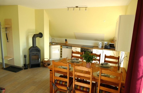 Ostseebad Baabe Apartment | Haus am Deich- Feriendomizil mit Balkon - Feriendomizil mit Balkon