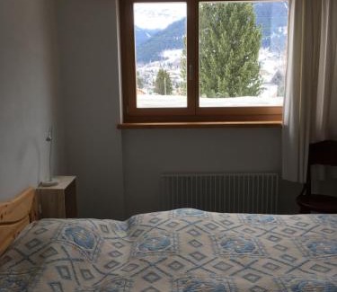 Klosters-Serneus Apartment | Haus am Golfplatz