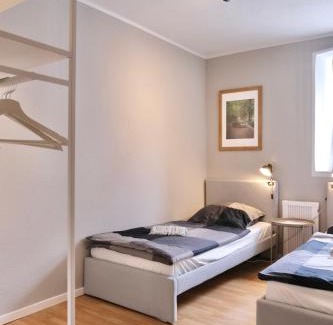 Herresbach Apartment | Haus am Nürburgring I Innenhof I Küche I Garten I Stellplatz I 10 Personen