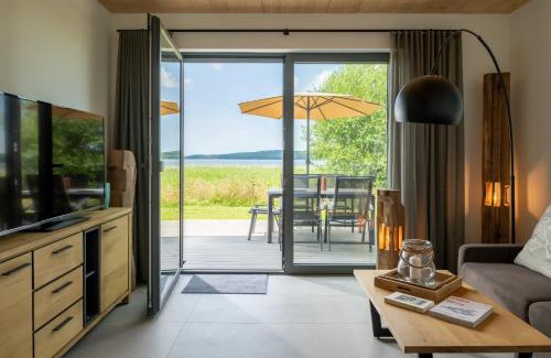 Bergen auf Ruegen Apartment | Haus am See - Fewos Luv & Lee