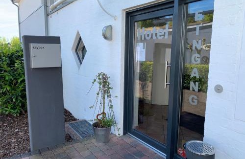 Goch Hotel | Haus am See - Gochness