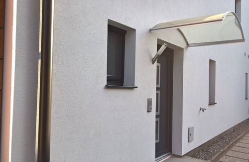 Melk House | * Haus am Wanderweg *