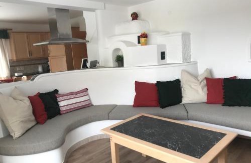 Zederhaus House | Haus Bayliss