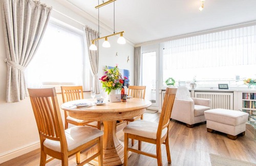 Westerland Apartment | Haus Blanker Hans Whg 67 Strand