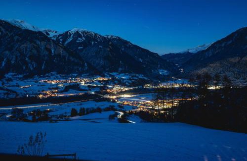 Cazis House | Haus Chalet Beverin
