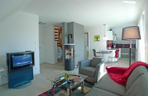 Neuhaus Apartment | Haus Dünenrot Haus DÜNENROT OG-Whg. DR-04