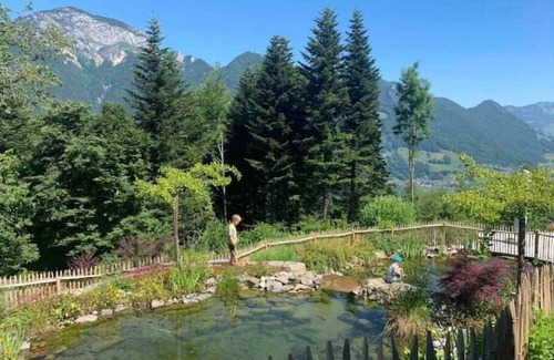 Ruetli House | Haus Eins is pure nature. The first of its kind.
