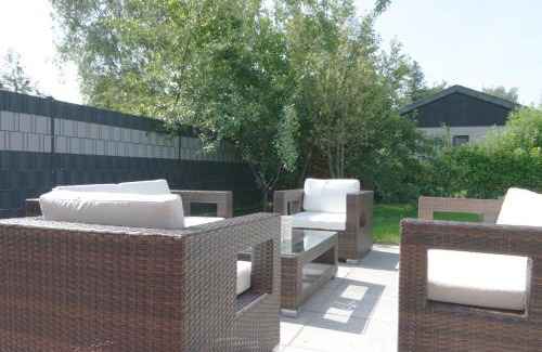 Bedekaspel House | Haus Emilia
