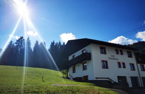 Steinberg am Rofan Apartment | Haus Gamssprung