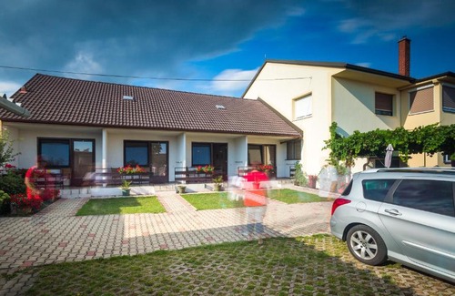 Morbisch am See Bed & Breakfast | Haus Helene