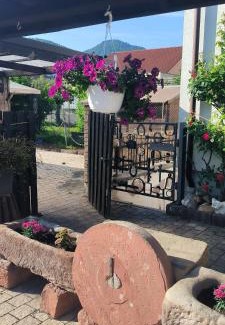 Albersweiler Apartment | Haus Helga