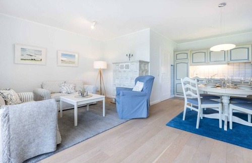 Tating House | Haus Hochdorfer Weg 16 - Haushälfte 16a Lille Hus
