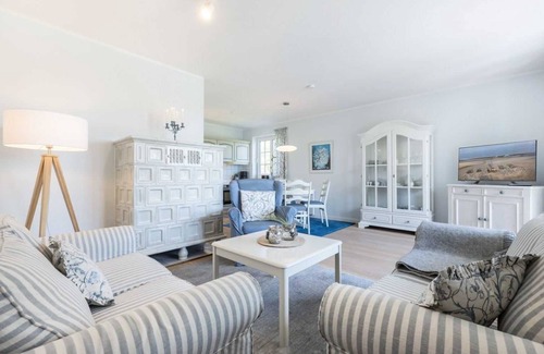 Tating House | Haus Hochdorfer Weg 16 - Haushälfte 16a Lille Hus