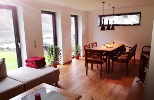 Loef Apartment | Haus Korjässer