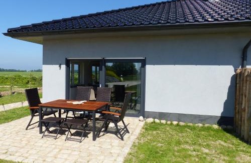 Dranske Apartment | Haus Kranichfeld Wohnung T