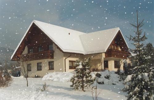 Aflenz Land Apartment | Haus Lechthaler