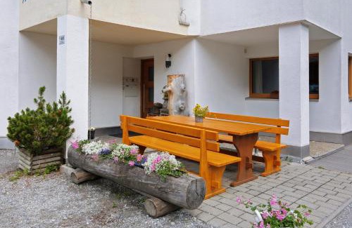 Solda Apartment | Haus Lena