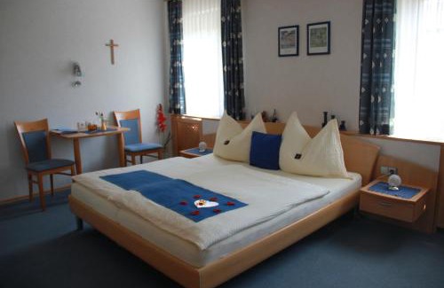 Maria Taferl Bed & Breakfast | Haus Regina