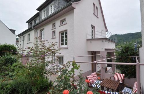 Cochem House | Haus Rosa Comfortable holiday residence