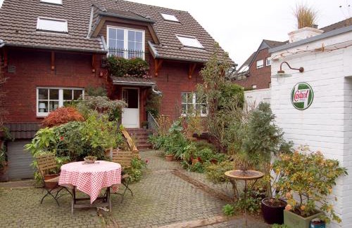 Lank-Latum Apartment | Haus Rothenstein, ruhige FeWo, ca. 10 min. zu Messe und Flughafen