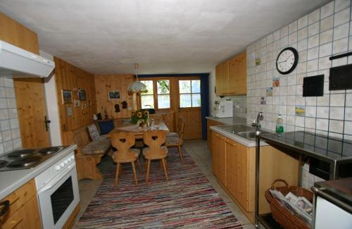Blons House | Haus Sücka