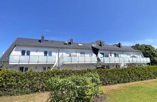 Thiessow Apartment | Haus Sanddorn - Ferienwohnung 7 mit Südbalkon