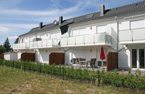 Thiessow Apartment | Haus Sanddorn - Ferienwohnung 7 mit Südbalkon