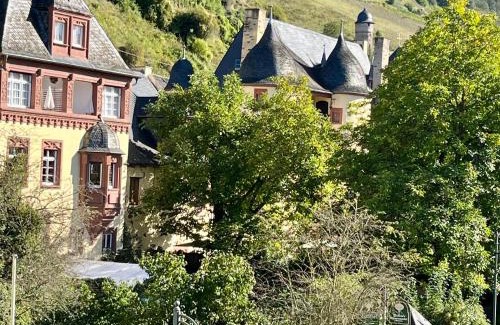 Zell House | Haus Till E