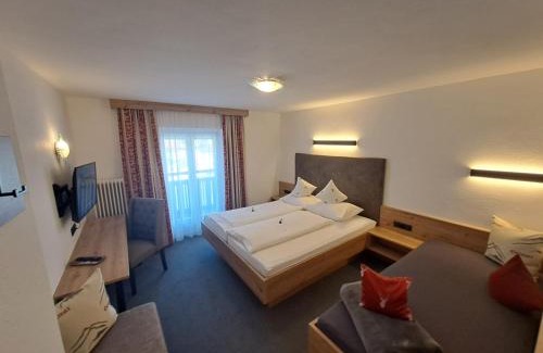 Ried im Oberinntal House | Haus Tirol Appartements