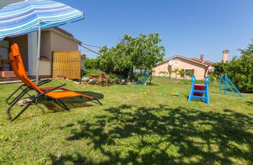 Bartici House | Haus Valerija