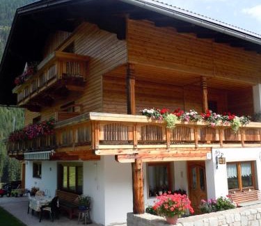 Sankt Jakob in Defereggen House | Haus Veidlis, Familie Obkircher