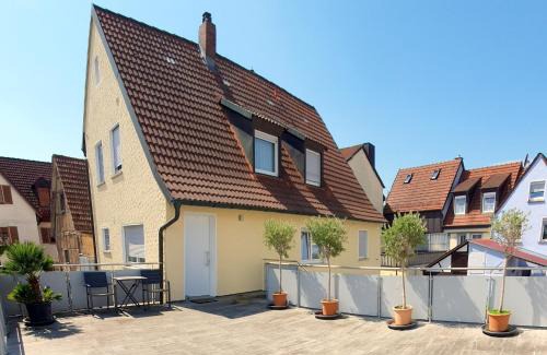 Veitshoechheim Hotel | Haus zum Schlosspark