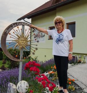 Agsdorf House | Haus zur Sonne