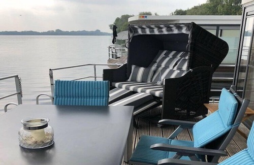 Vynen Boat Rental | Hausboot am Xantener Nordsee