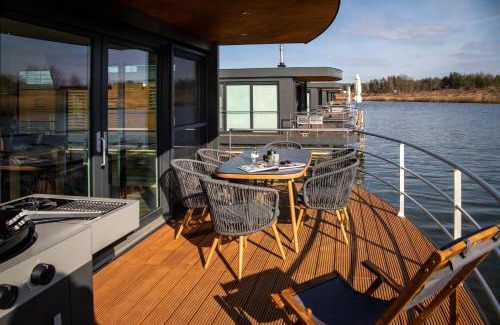 Klitten Boat Rental | Hausboot Bahama Mama