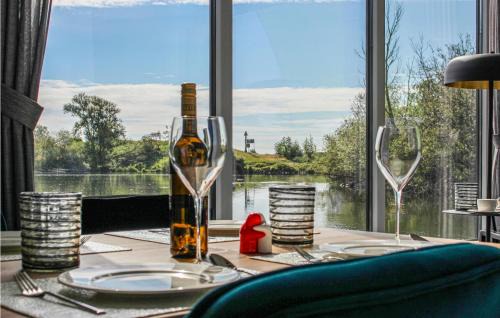Ohe en Laak Boat Rental | Hausboot Bellevue