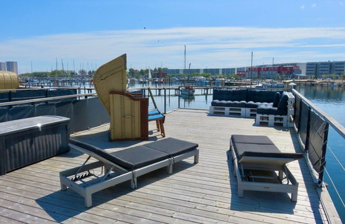 Ostholstein Apartment | Hausboot für 5 Gäste mit 50m² in Fehmarn