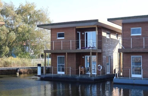 Barth Boat Rental | Hausboot in Barth am Barther Bodden