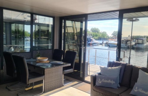 Weyhe Boat Rental | Hausboot La Mare Sonja