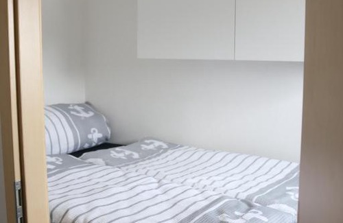 Roermond Boat Rental | Hausboot Roermond