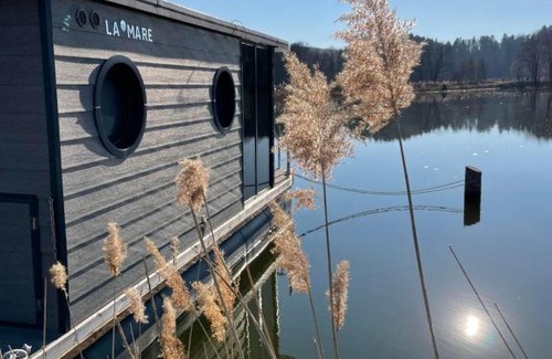 Kirchberg an der Raab Boat Rental | Hausboot Schwanennest
