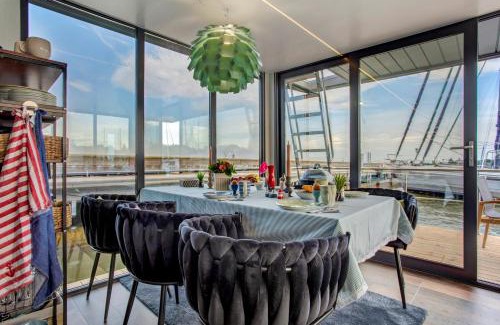 Knieper Nord House | Hausboot Seeadler Stralsund