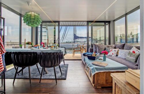 Knieper Nord House | Hausboot Seeadler Stralsund