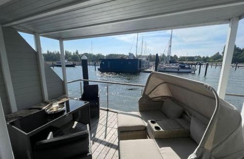 Knieper Nord Boat Rental | Hausboot Sophie in Stralsund