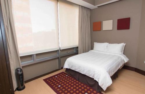 Lomas de Santa Fe Apartment | Hausuites