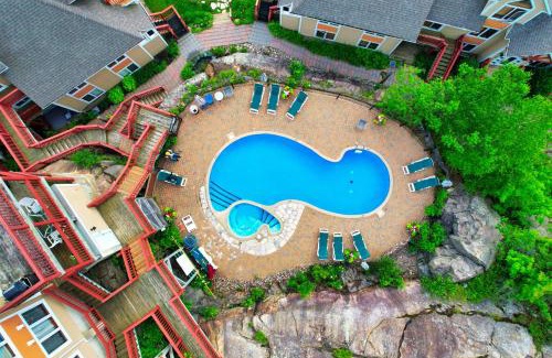 Mont-Tremblant Apartment | Haut-Bois by Rendez-Vous Mont-Tremblant